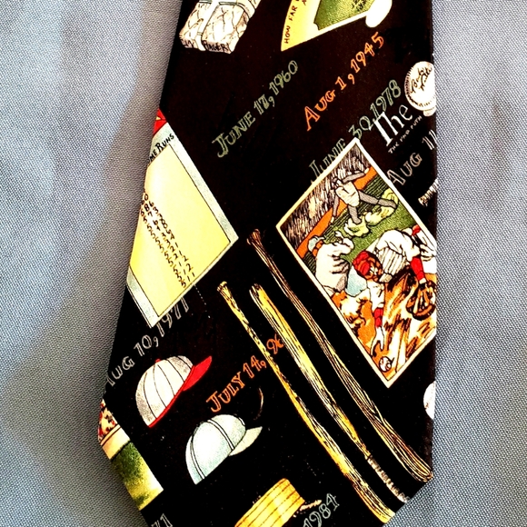 Nicole Miller Harmon Killabrew Baseball 1995 Necktie - Picture 4 of 5